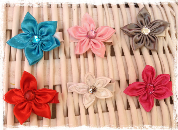 Baby & girl assorted floral non slip satin hair clip. clip95