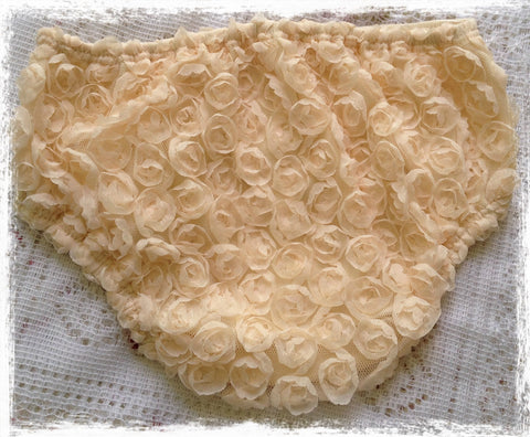 Baby to Toddler champagne cream bloomers. BLMR19