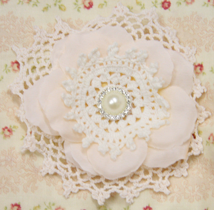 Baby girl or ladies ivory or white lace flower non slip hair clip. clip18