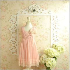 Pink embroidered lace tulle dress. Dress33