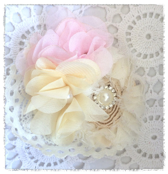 Ivory & pink vintage hair clip