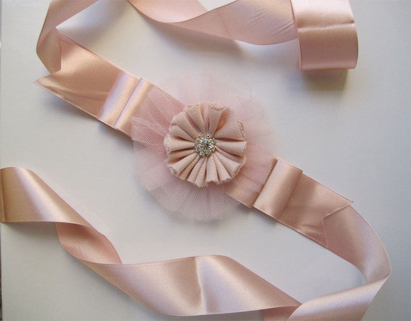 Pink sash with flower. Sash02