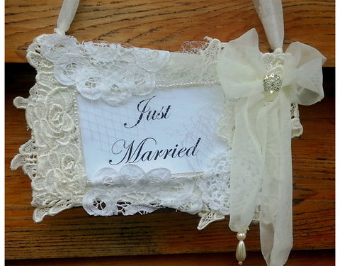 Lace Wedding sign 'Just Married'